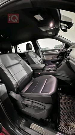 Volkswagen Atlas Cross Sport